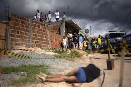 Vrasje, droge e perdhunime, fotot e getove braziliane