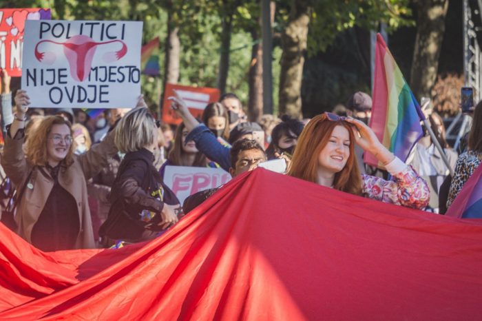  Mali i Zi paditet për diskriminim ndaj çifteve të të njëjtit seks